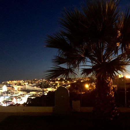 Apartamento Oursea - Sea View With Pool - Fully Renewed 2022 Albufeira Exterior foto